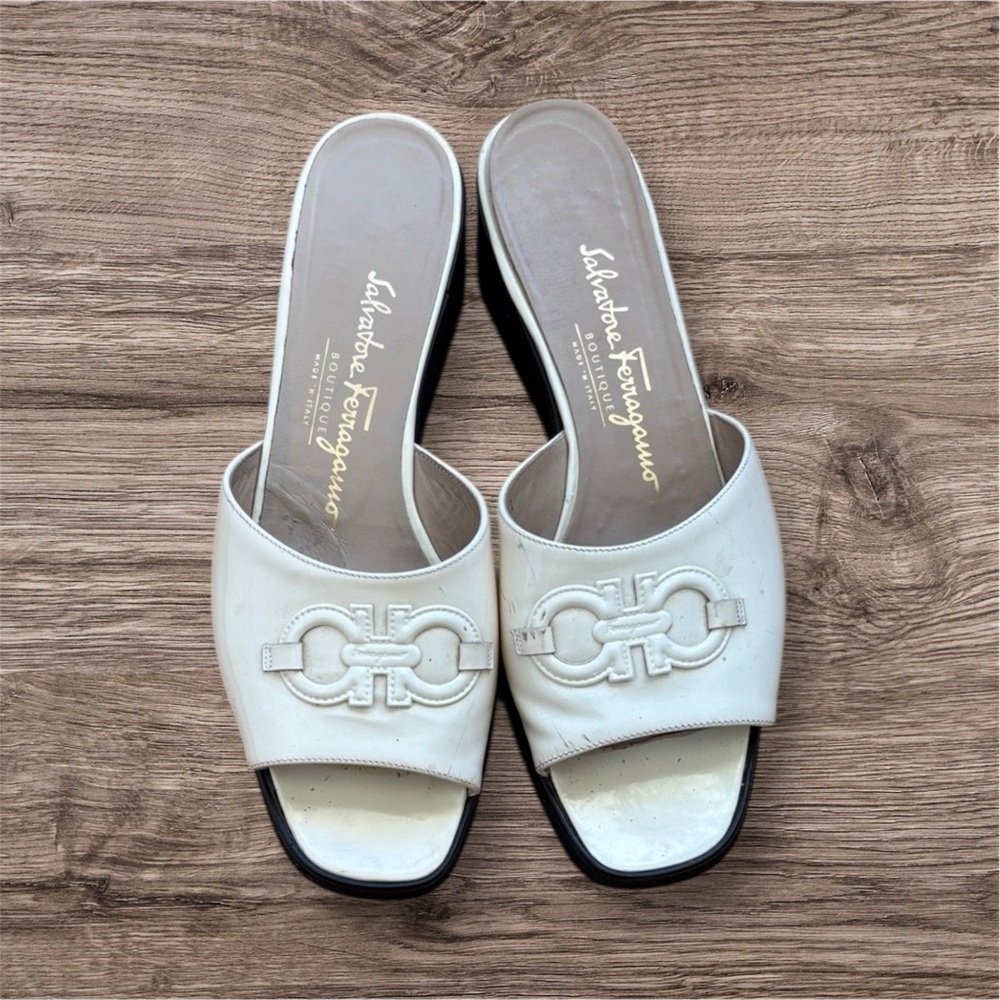 Salvatore Ferragamo Cream Slides with Black Sole, Size 8½